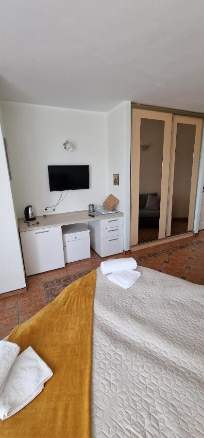 Apartamenty Hexagon Nr 9 Grzybowo  Exteriör bild